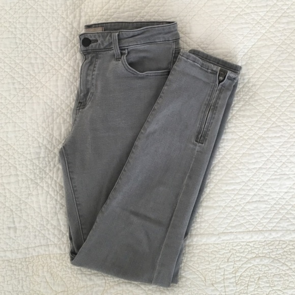 Uniqlo Denim - Uniqlo Jeans with ankle zipper